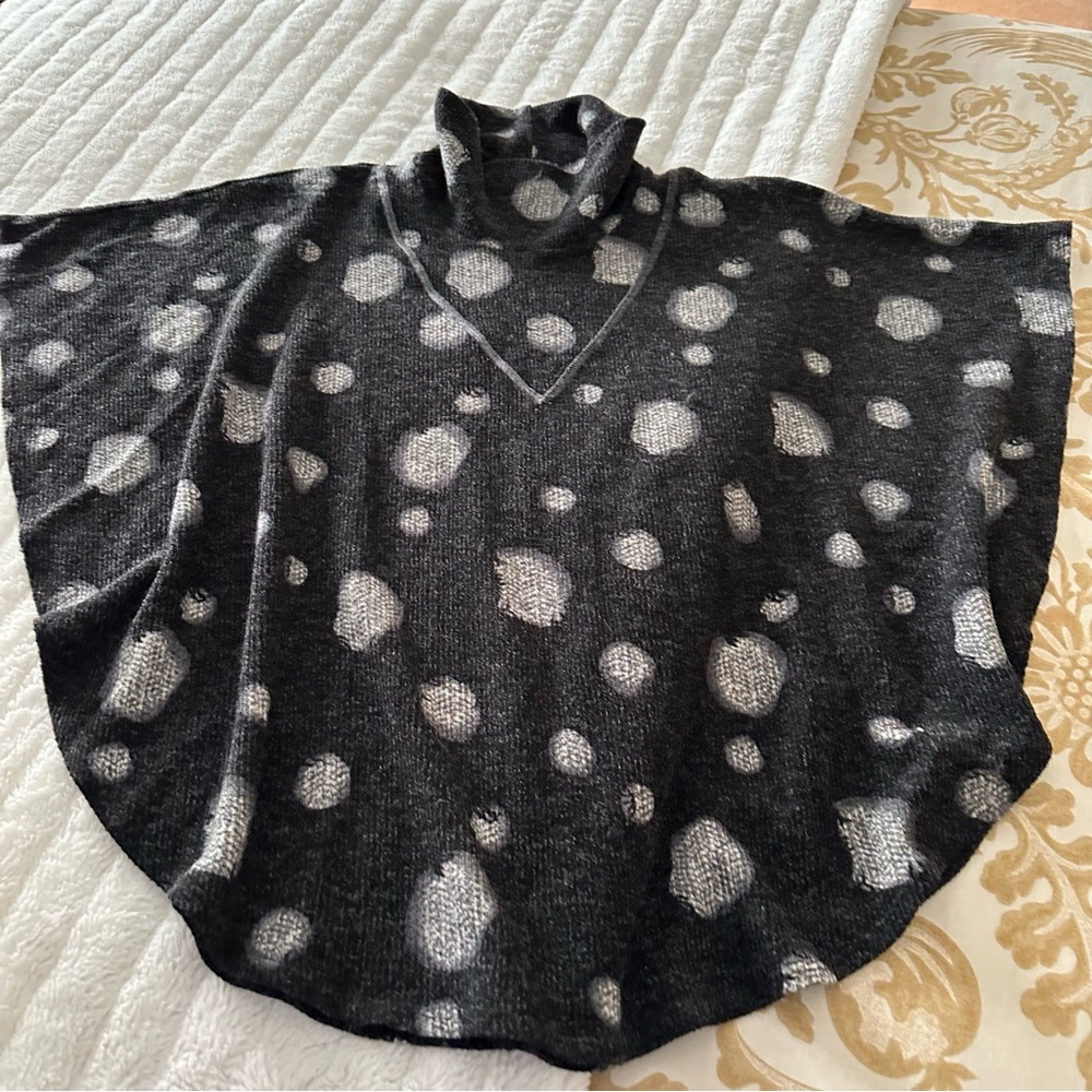 Pure Essence Turtleneck Poncho